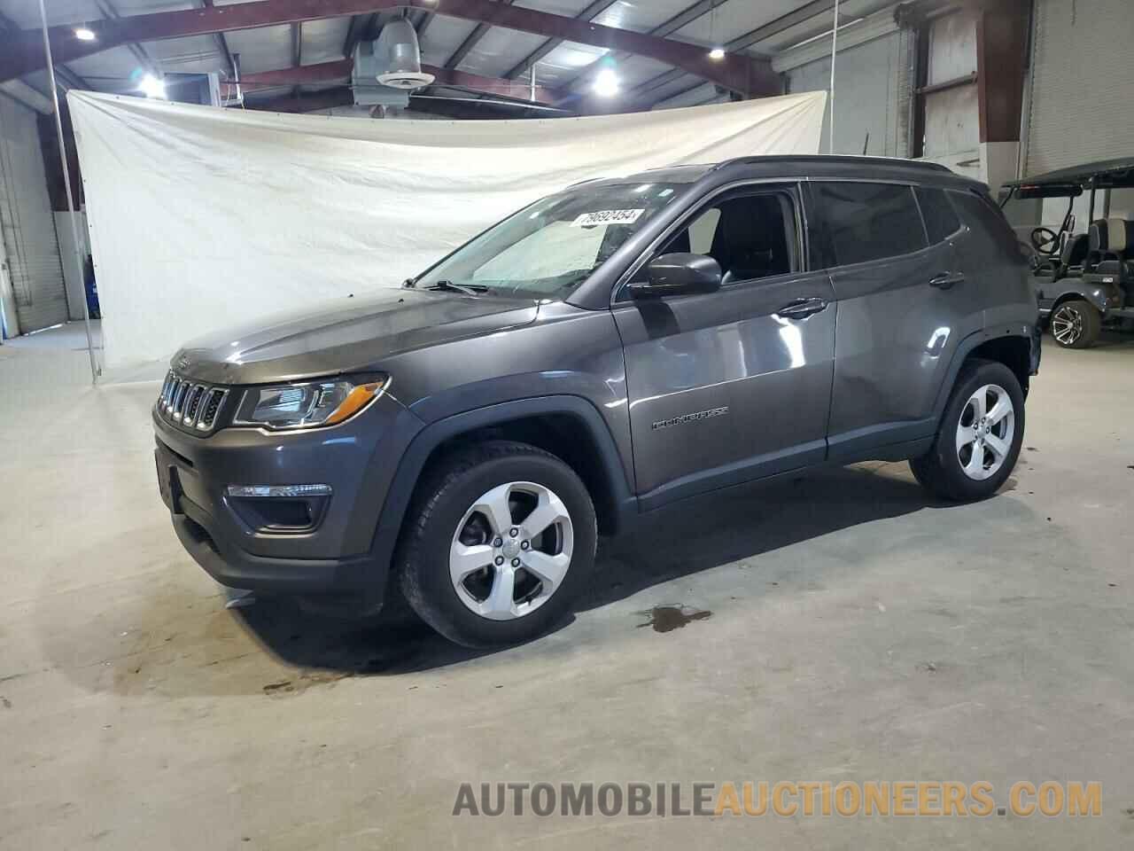 3C4NJDBB1JT457509 JEEP COMPASS 2018