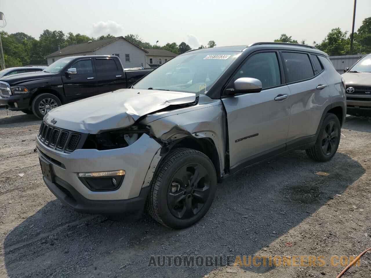 3C4NJDBB1JT483561 JEEP COMPASS 2018