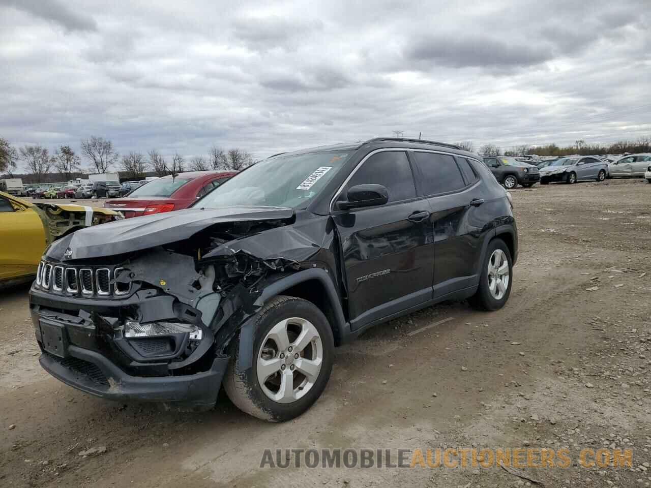 3C4NJDBB1KT679744 JEEP COMPASS 2019