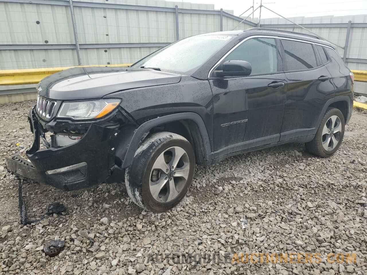 3C4NJDBB2JT117480 JEEP COMPASS 2018