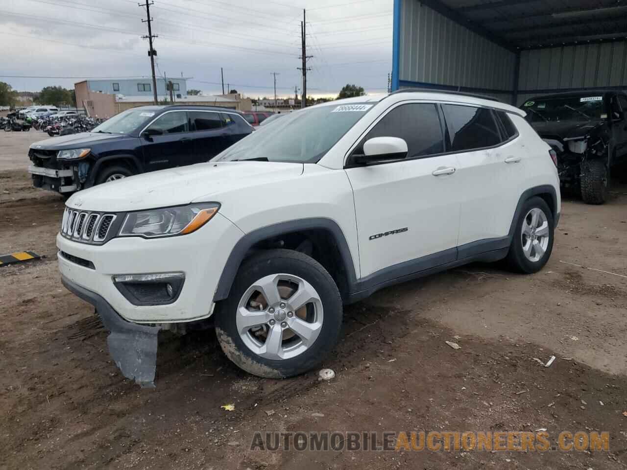 3C4NJDBB2JT152939 JEEP COMPASS 2018