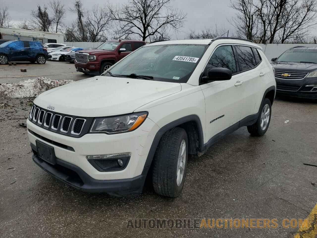 3C4NJDBB2JT238140 JEEP COMPASS 2018