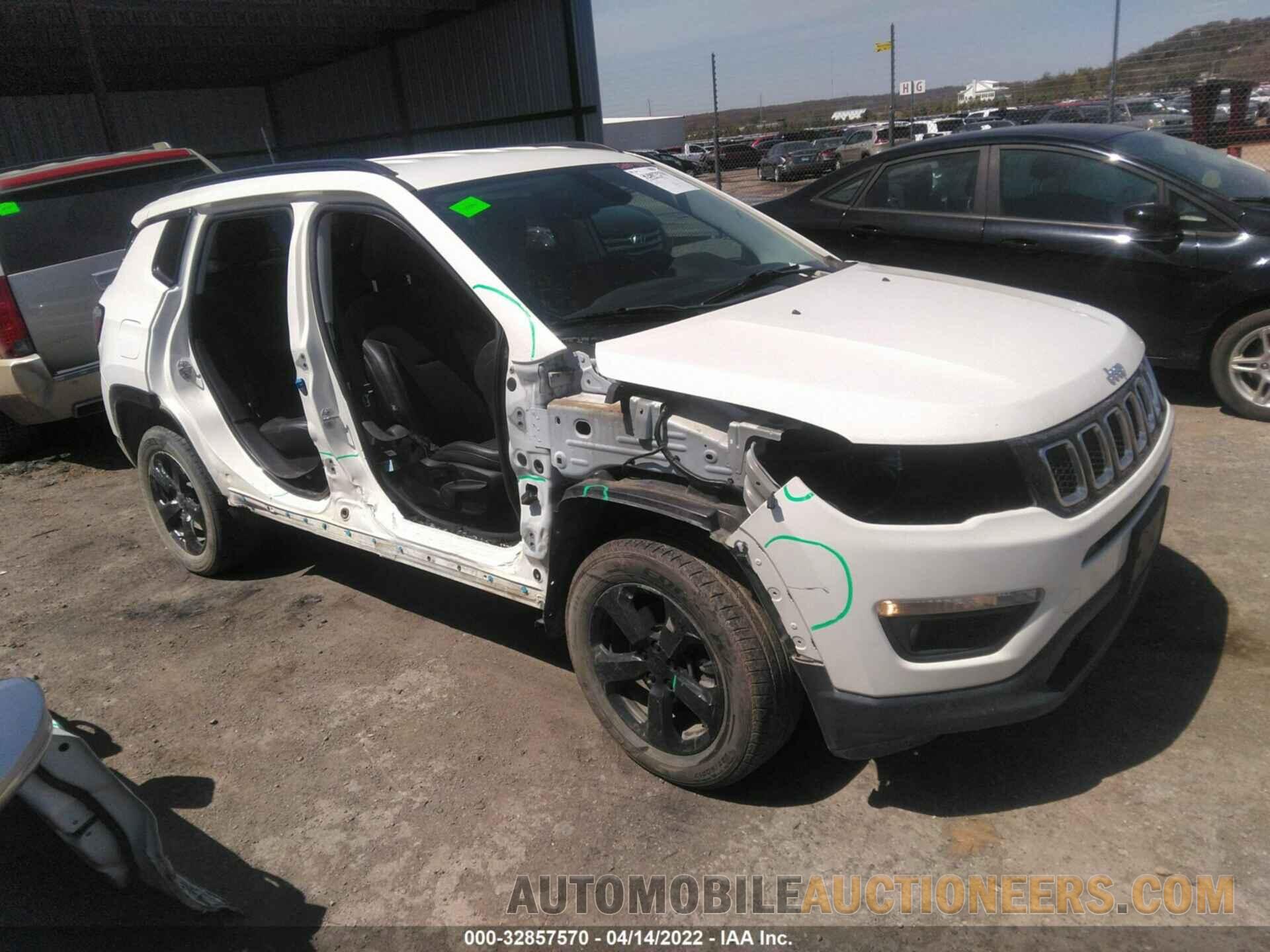 3C4NJDBB2JT270957 JEEP COMPASS 2018