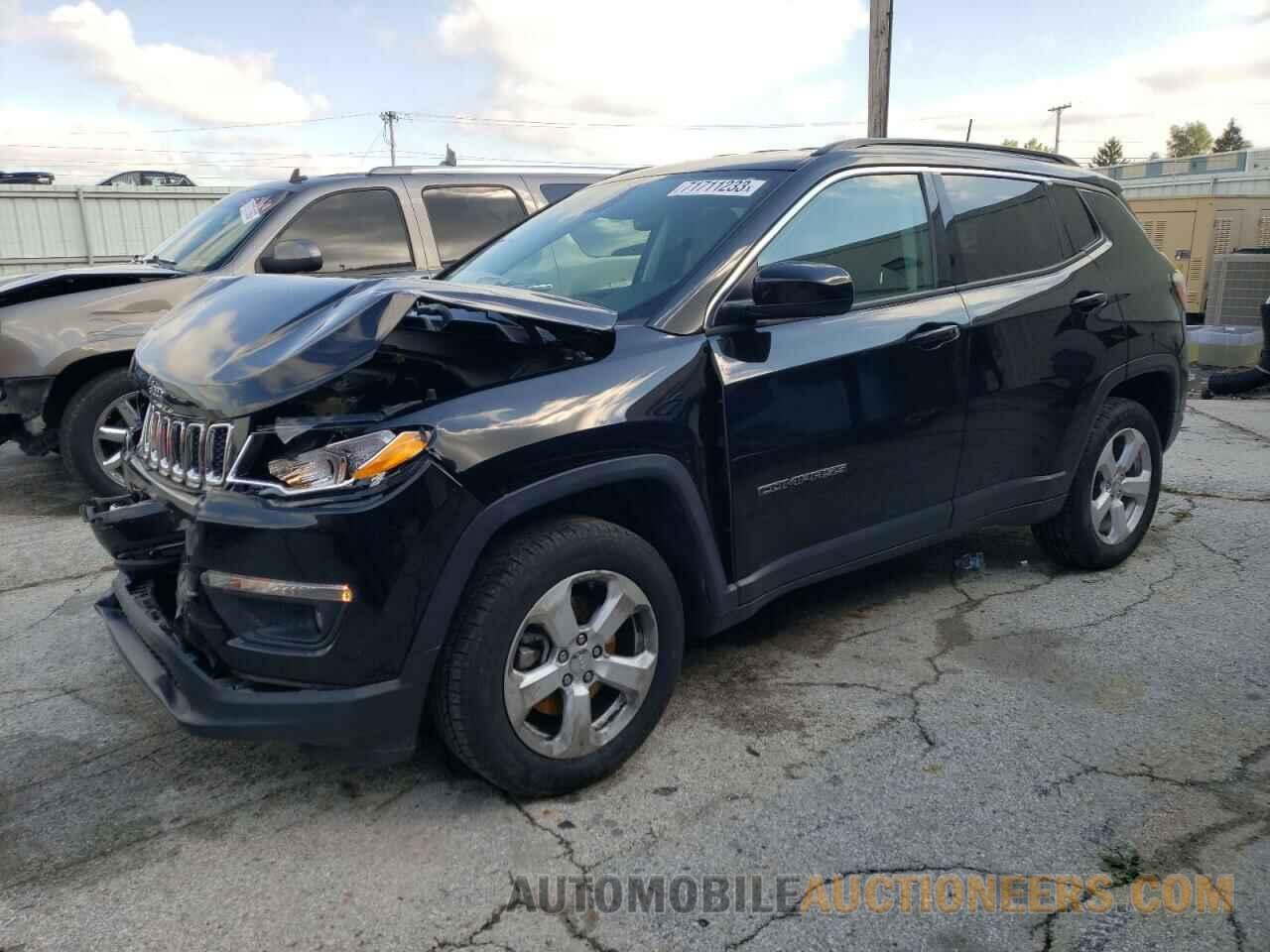 3C4NJDBB2JT457339 JEEP COMPASS 2018