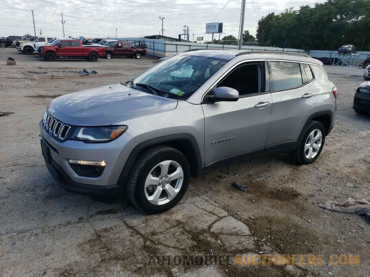 3C4NJDBB2JT493130 JEEP COMPASS 2018