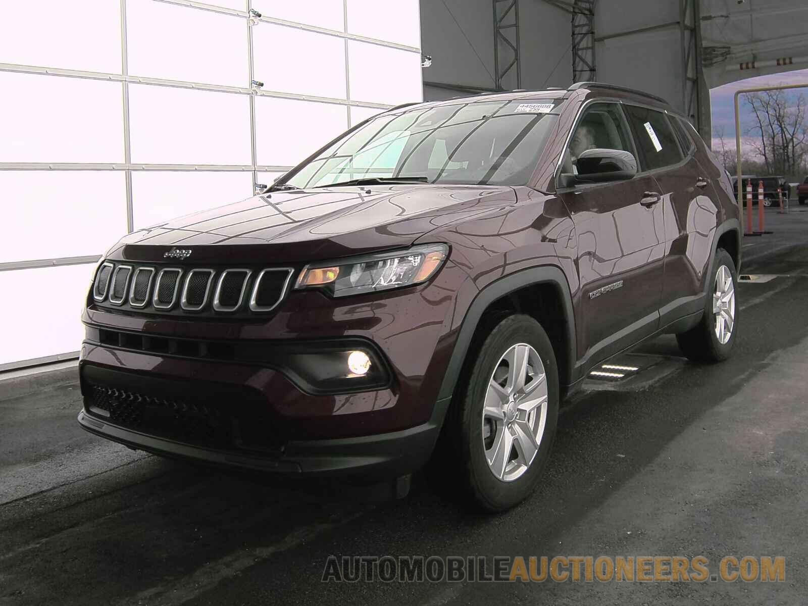 3C4NJDBB2NT133104 Jeep Compass 2022