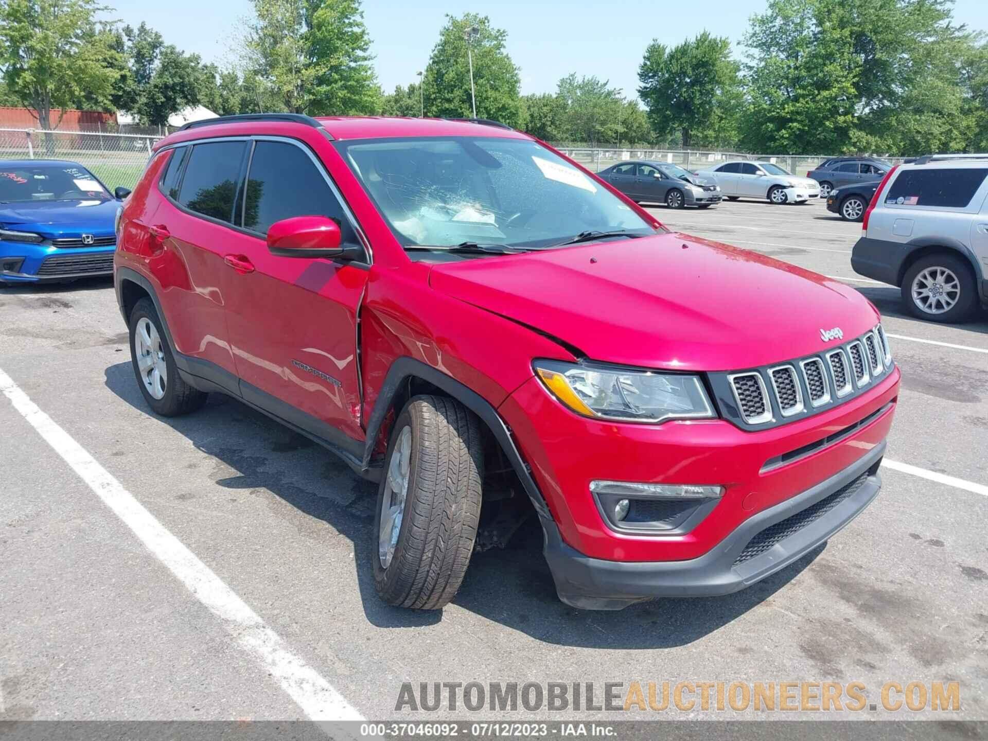 3C4NJDBB3JT261961 JEEP COMPASS 2018