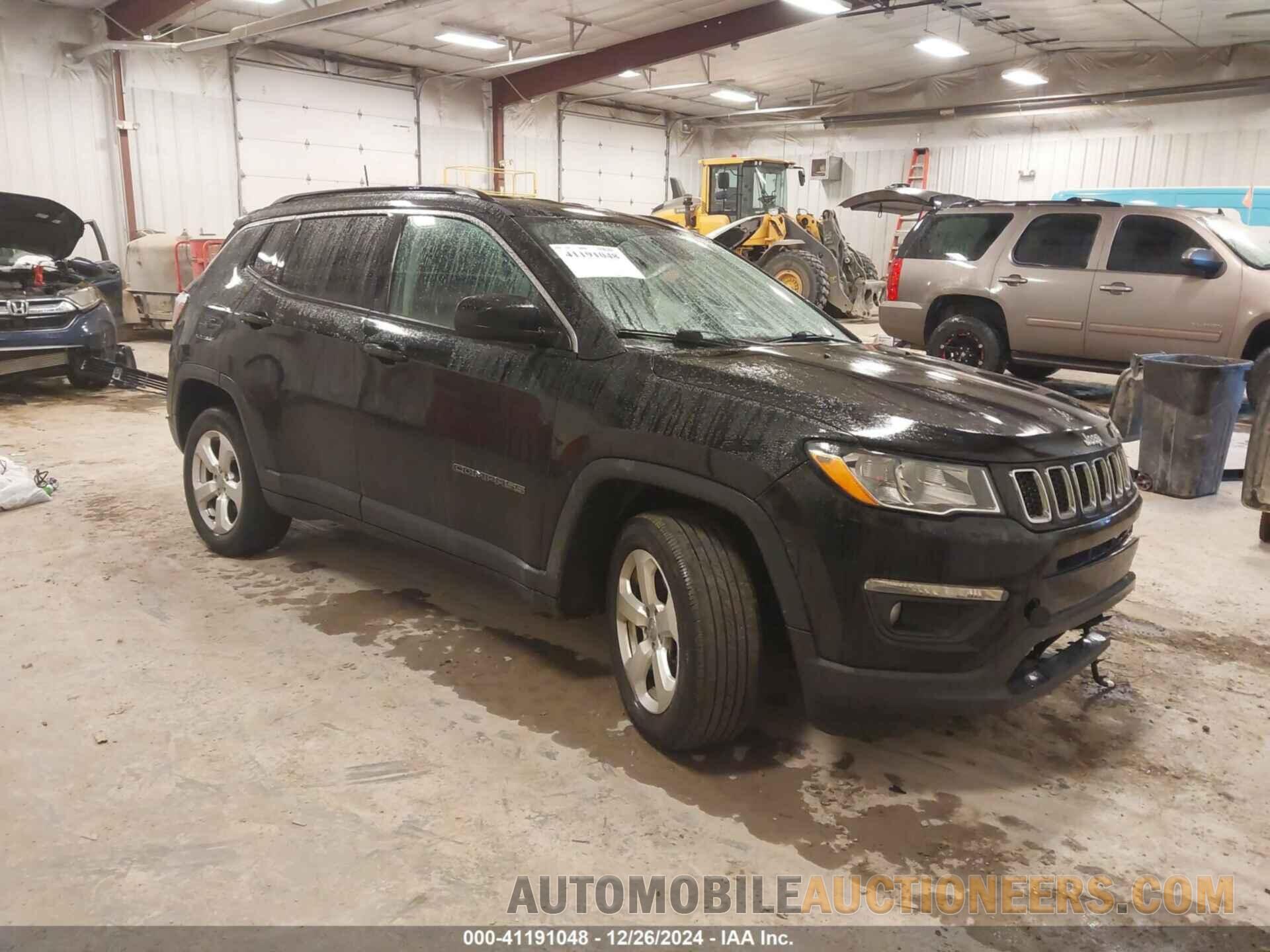 3C4NJDBB3JT284267 JEEP COMPASS 2018