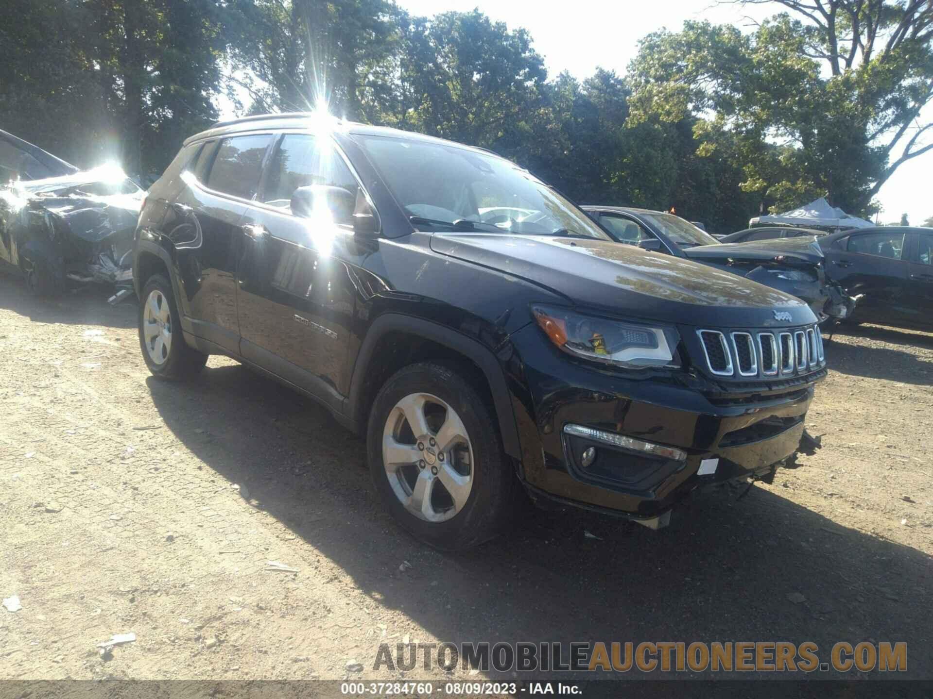 3C4NJDBB3JT393599 JEEP COMPASS 2018