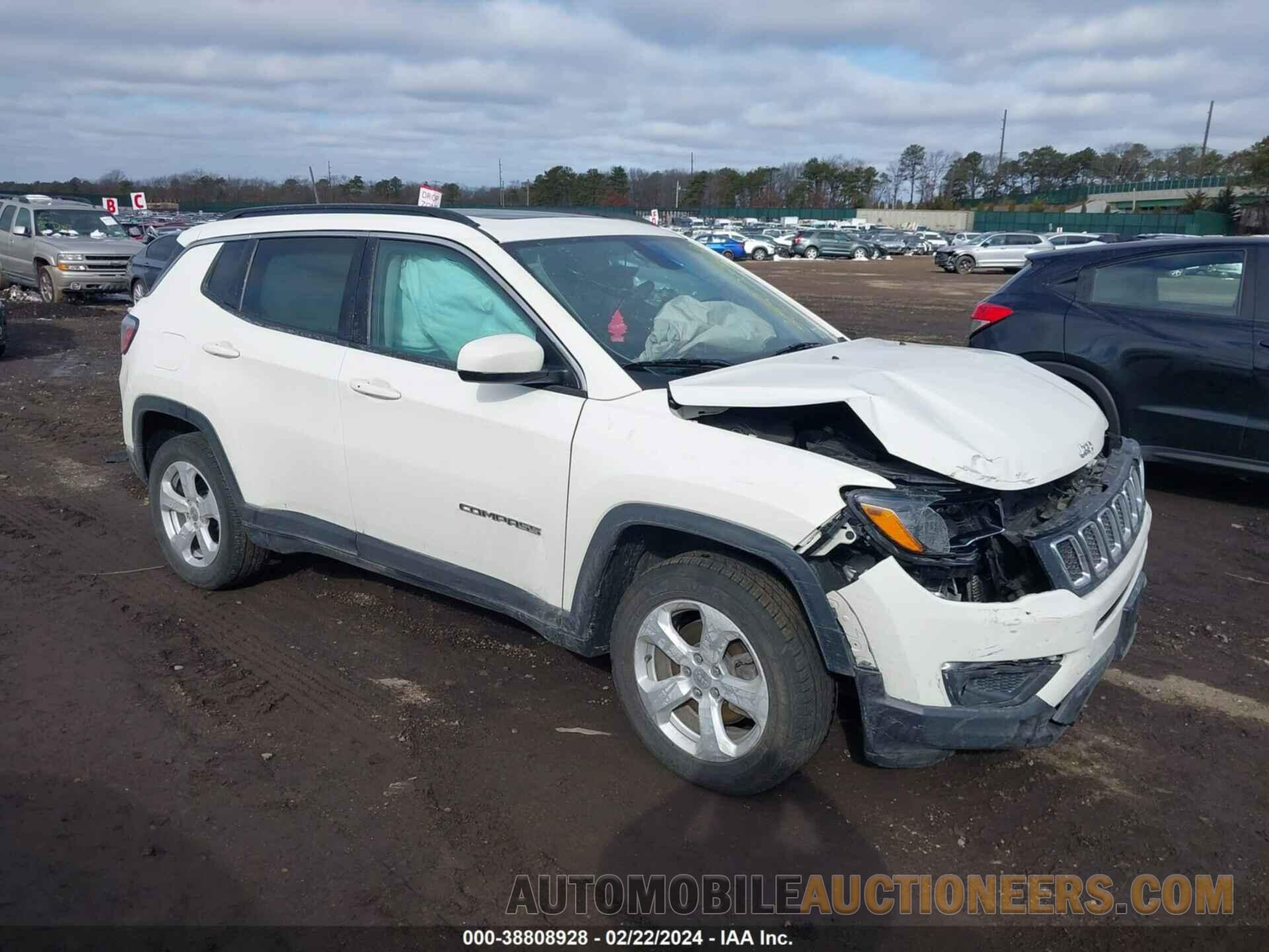 3C4NJDBB3JT435754 JEEP COMPASS 2018