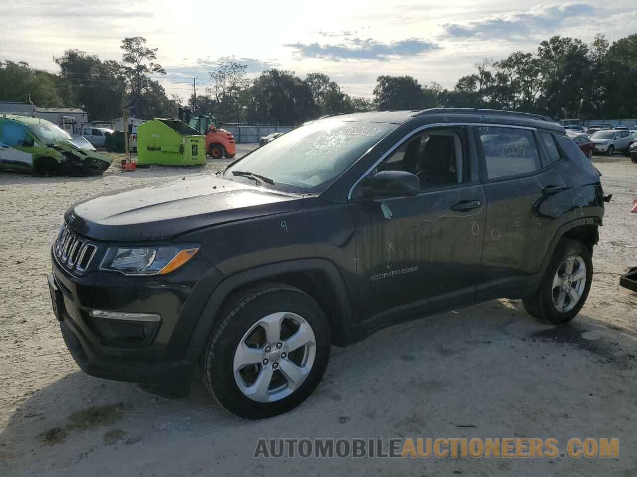 3C4NJDBB3KT839851 JEEP COMPASS 2019