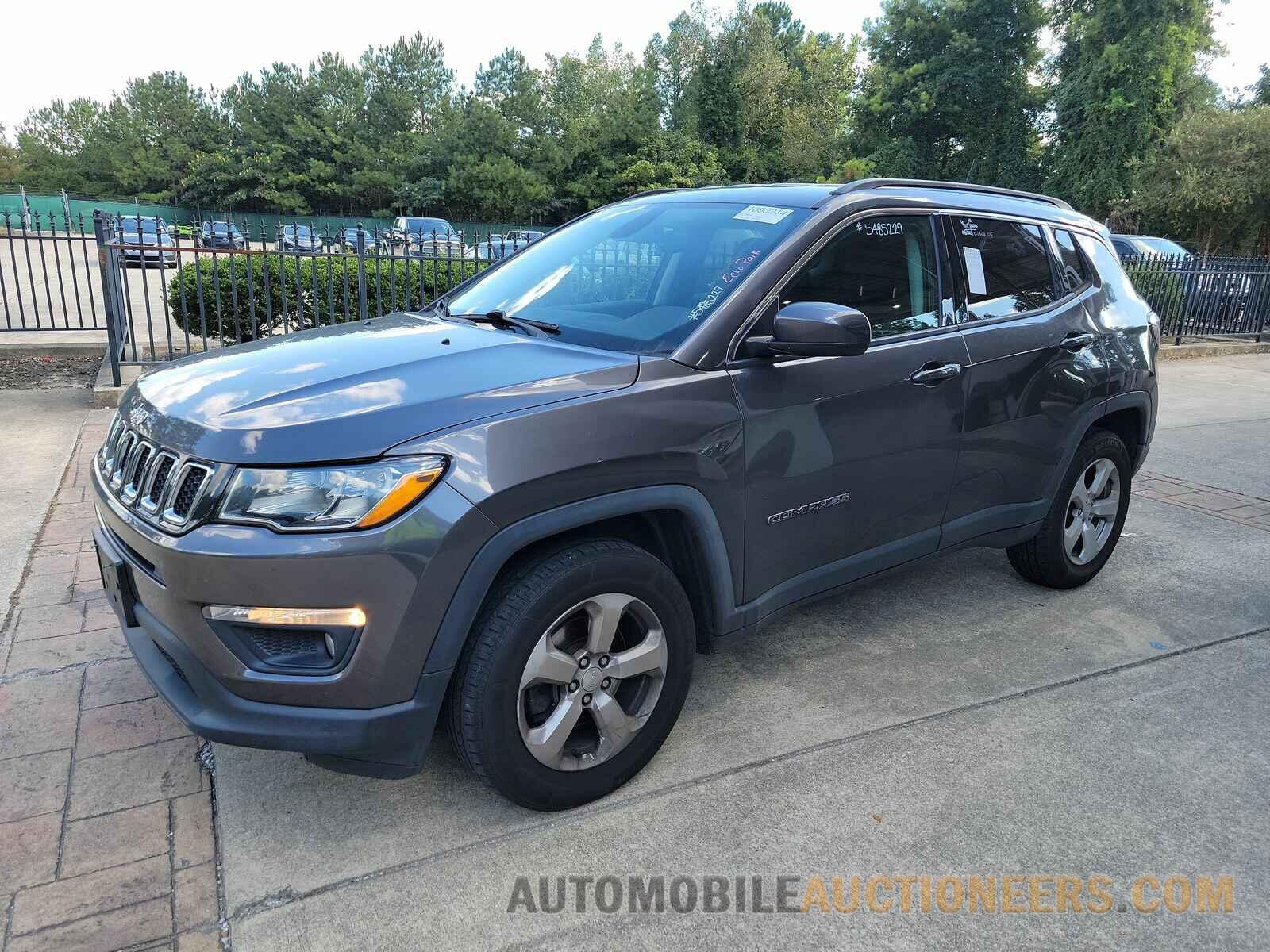 3C4NJDBB4JT103712 Jeep Compass 2018