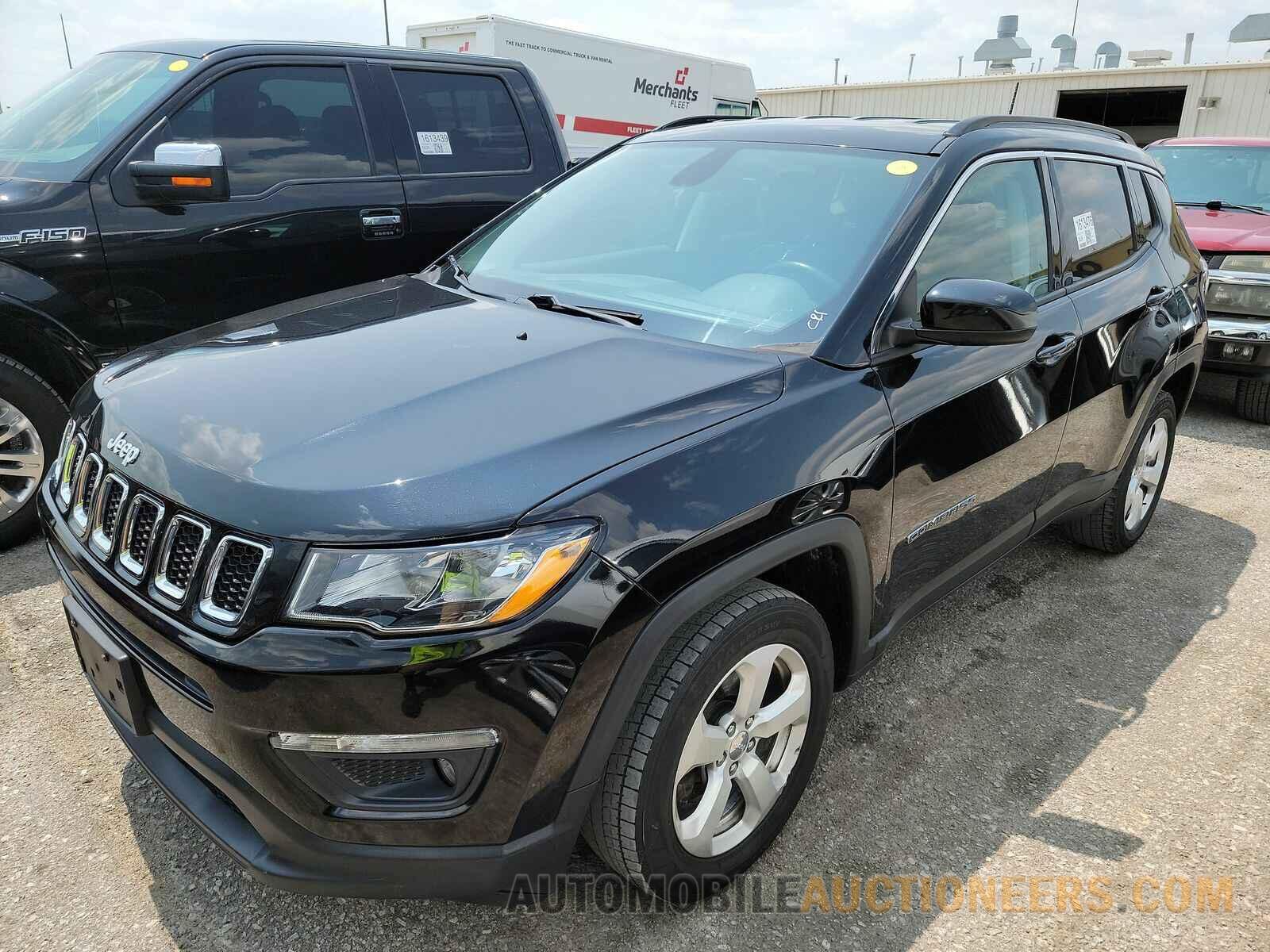 3C4NJDBB4JT117559 Jeep Compass 2018