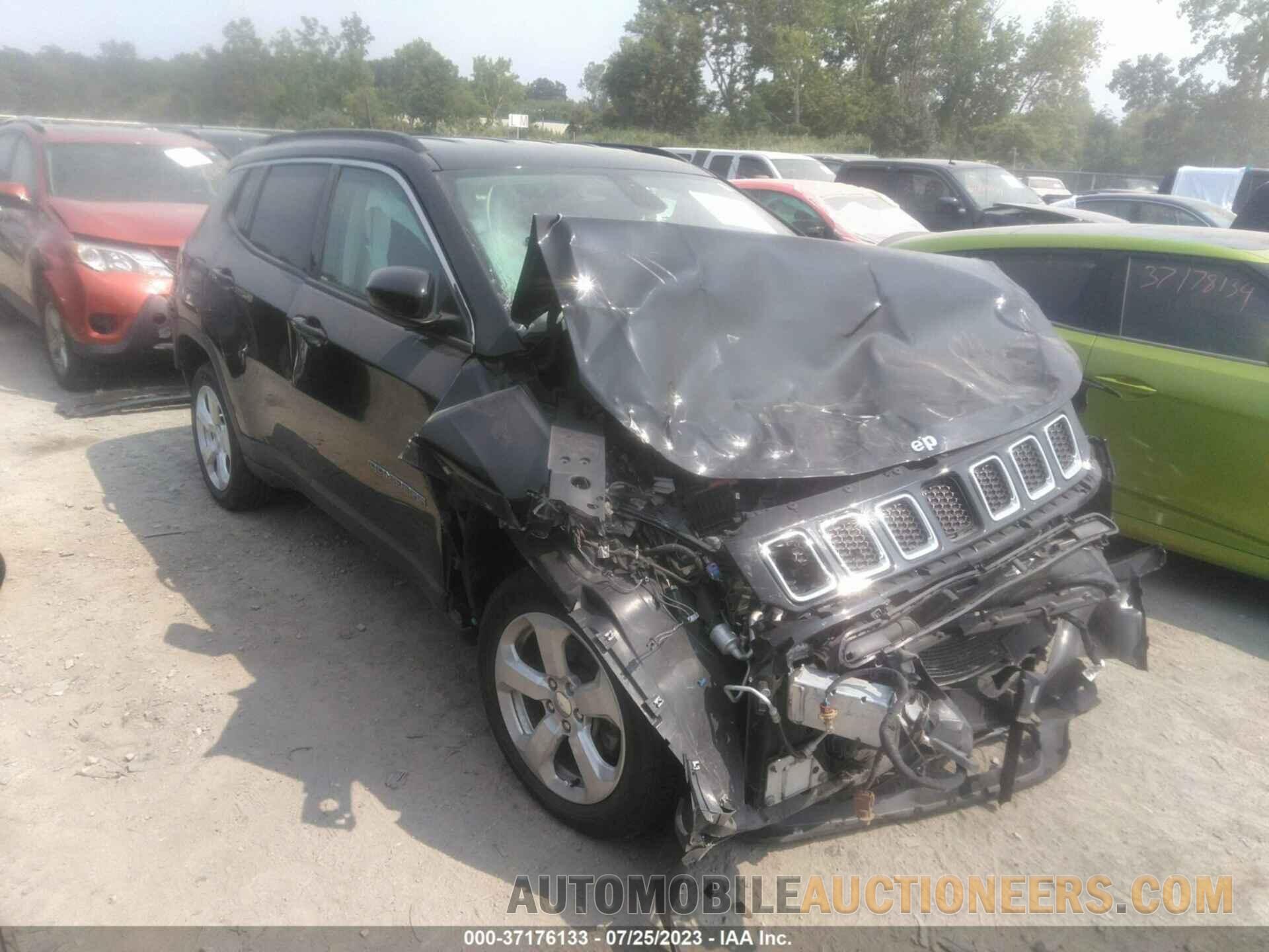 3C4NJDBB4JT423886 JEEP COMPASS 2018