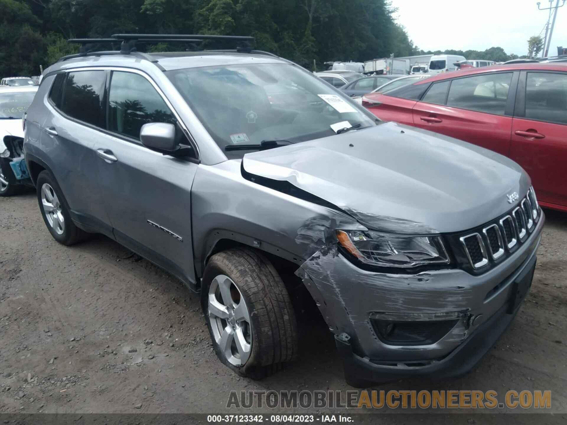 3C4NJDBB5JT114072 JEEP COMPASS 2018