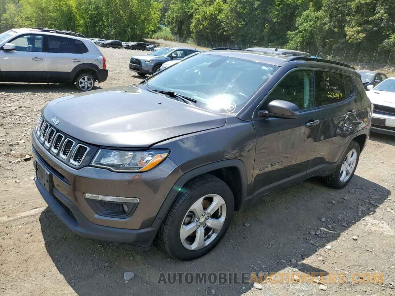 3C4NJDBB5JT261833 JEEP COMPASS 2018