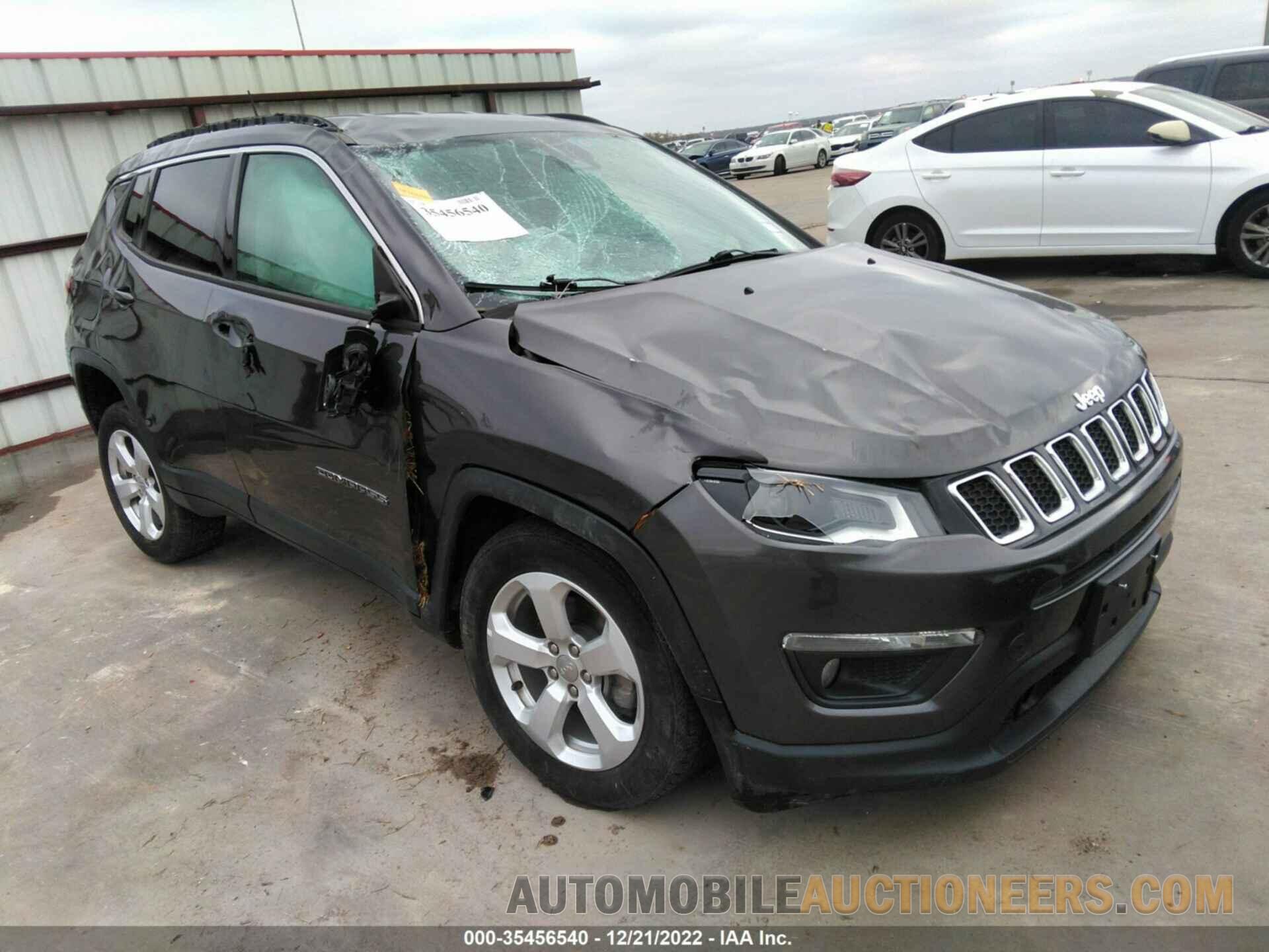 3C4NJDBB5JT359745 JEEP COMPASS 2018