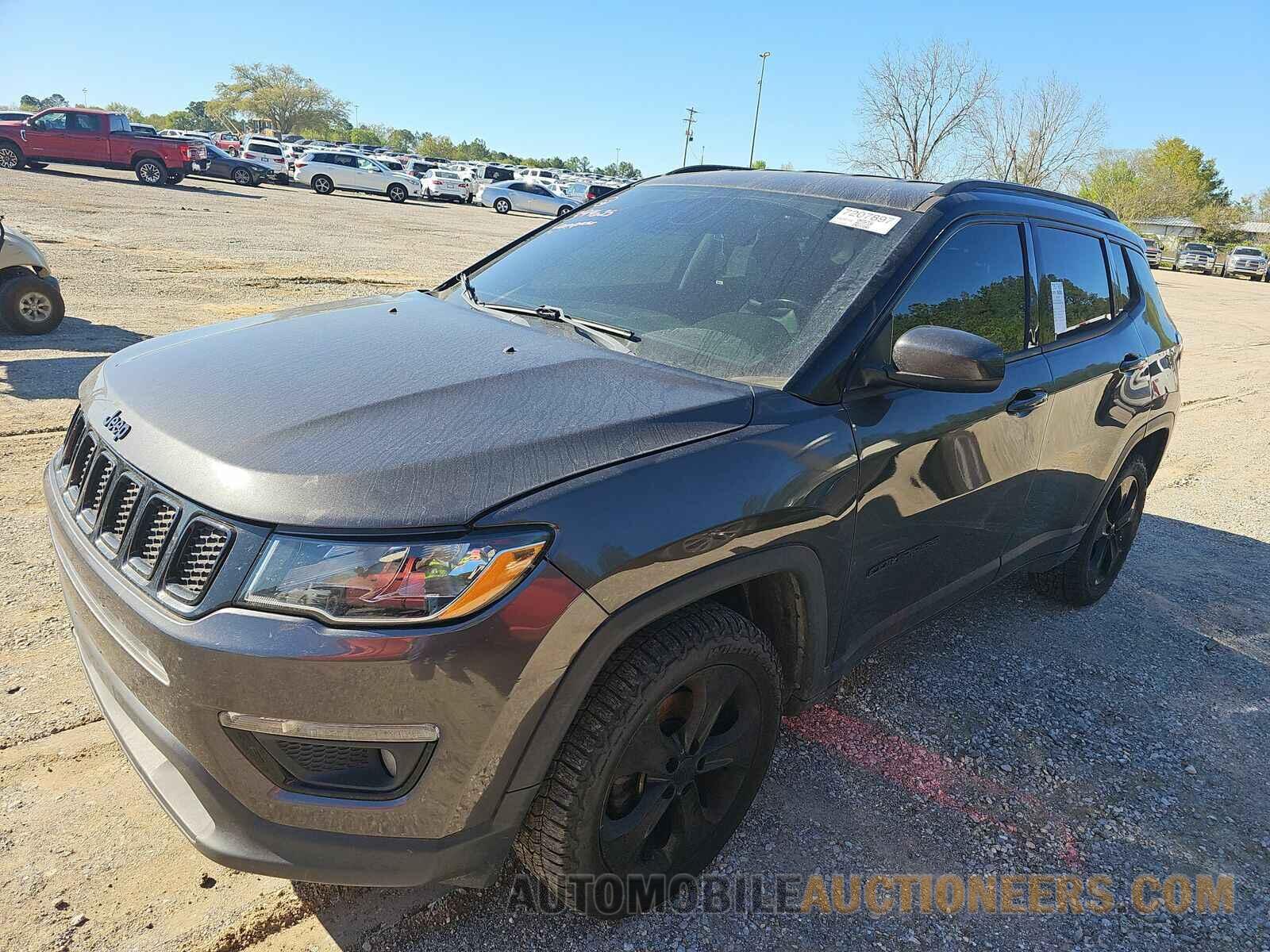 3C4NJDBB5JT394625 Jeep Compass 2018