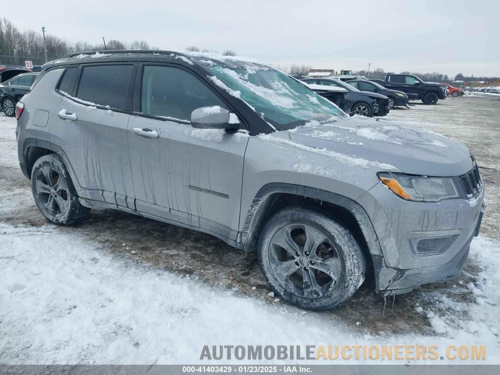 3C4NJDBB5KT657245 JEEP COMPASS 2019