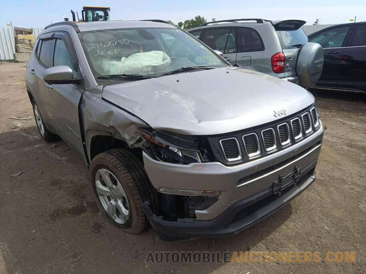 3C4NJDBB6JT366817 JEEP COMPASS 2018