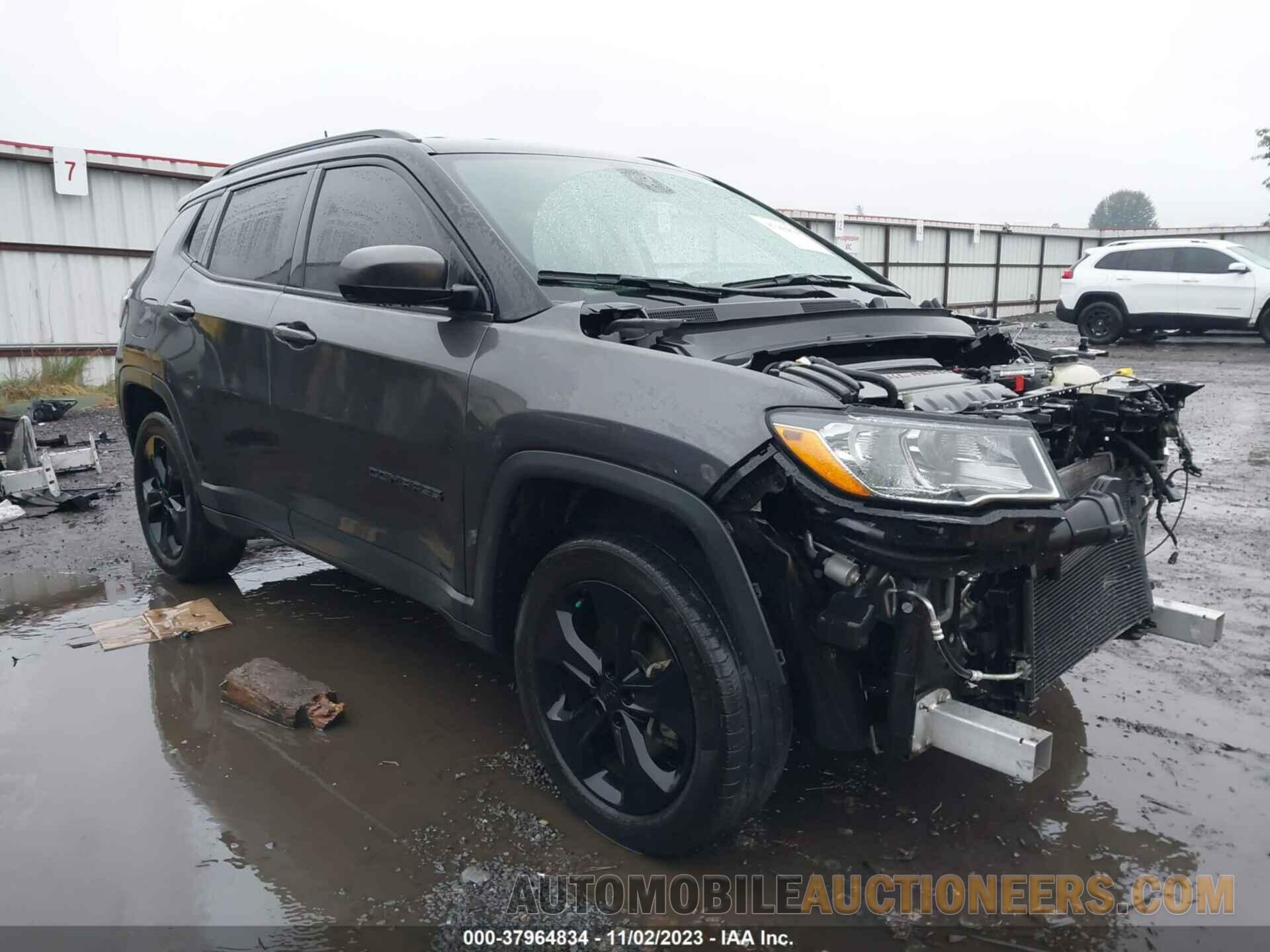 3C4NJDBB7JT304522 JEEP COMPASS 2018