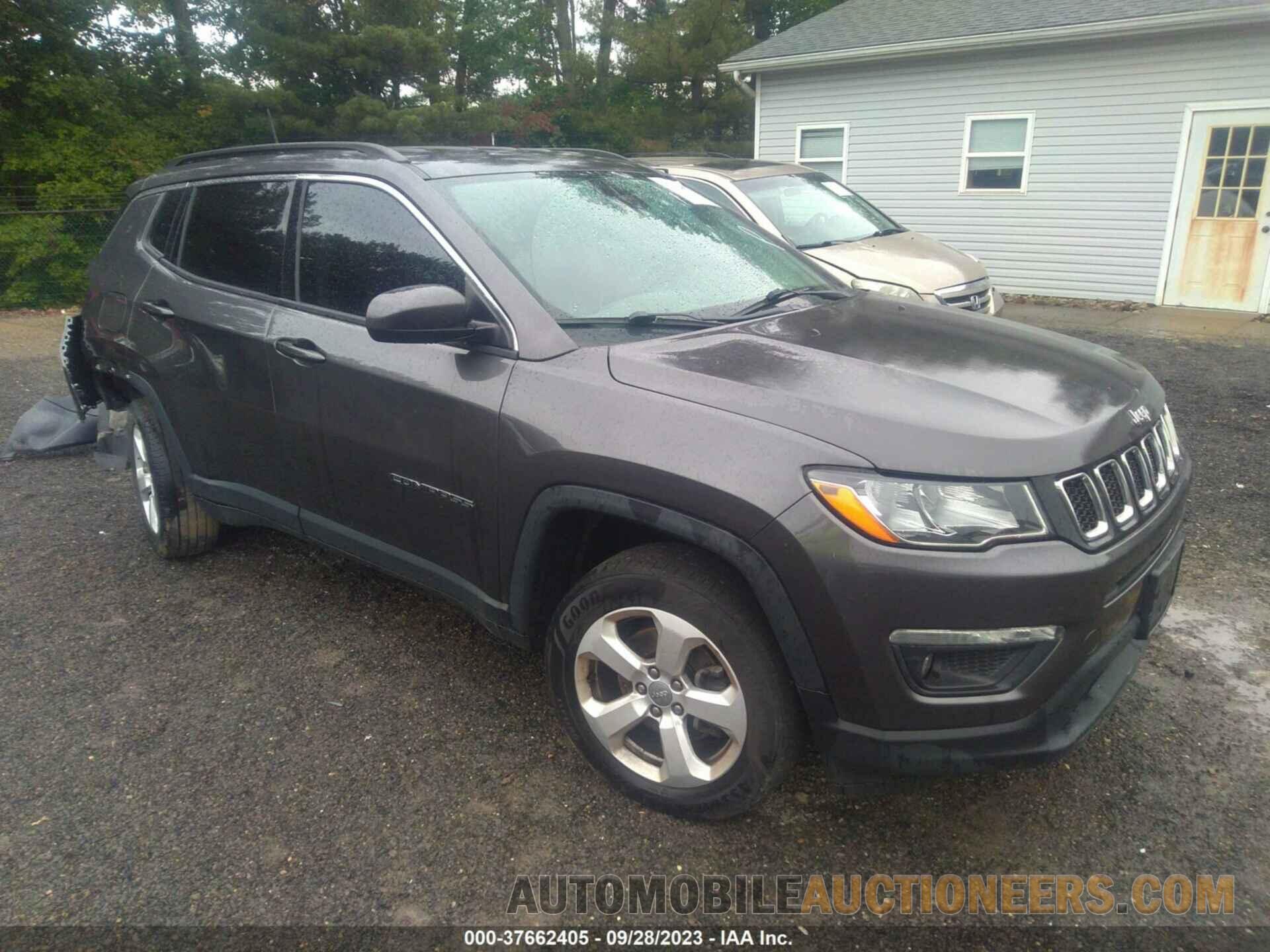 3C4NJDBB7JT307923 JEEP COMPASS 2018