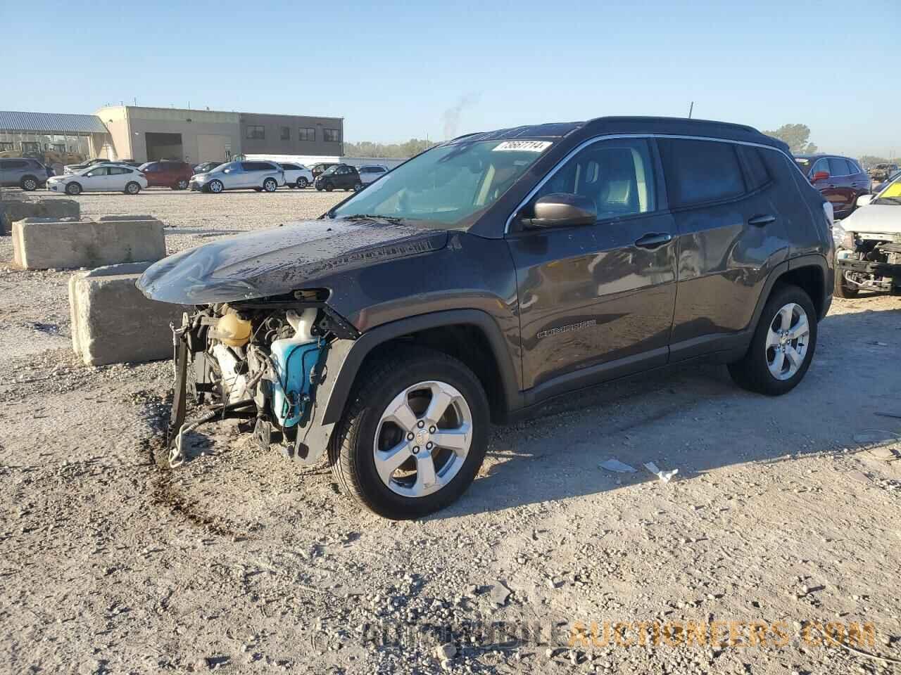 3C4NJDBB7JT392732 JEEP COMPASS 2018