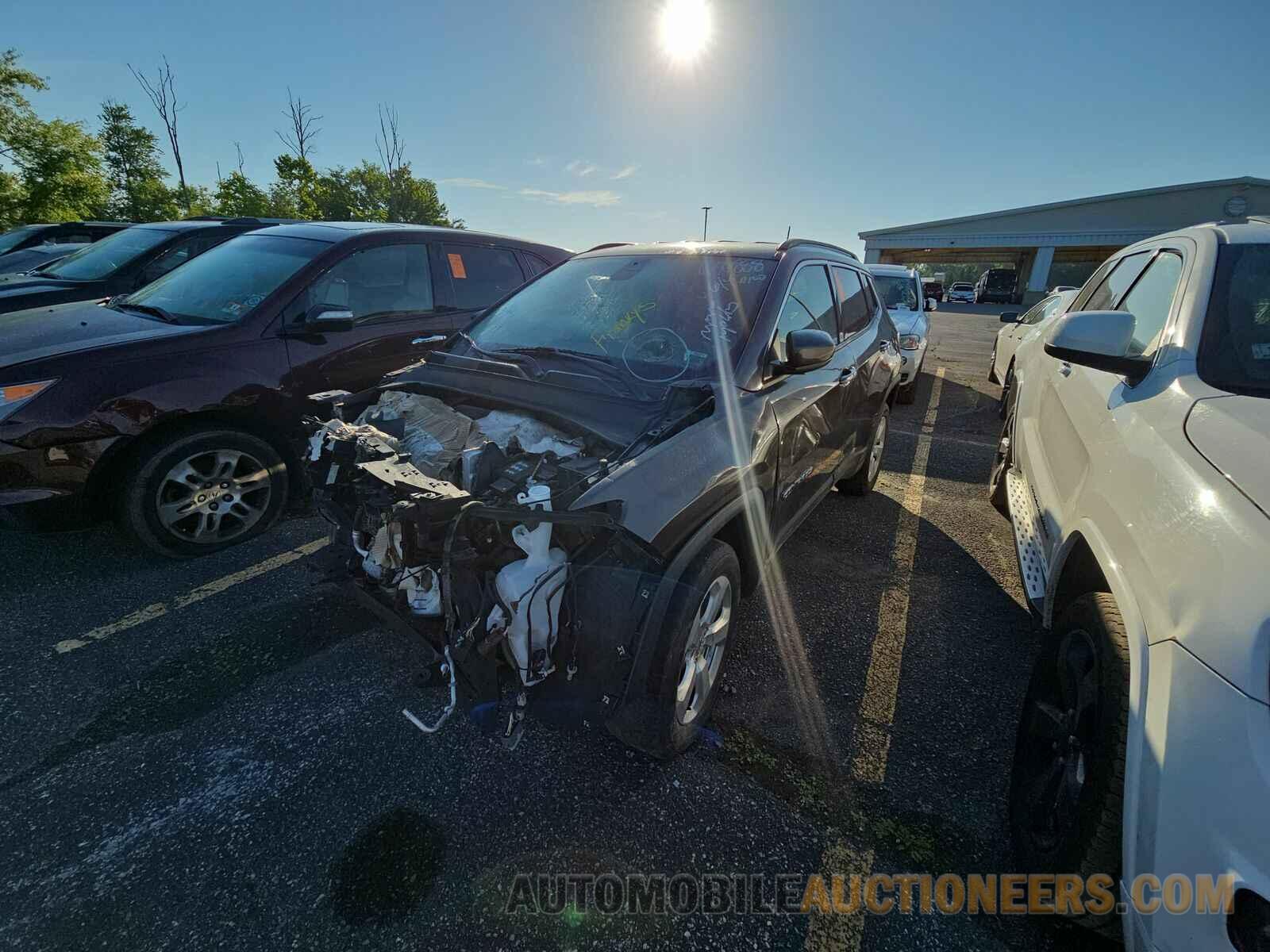 3C4NJDBB7JT436888 Jeep Compass 2018