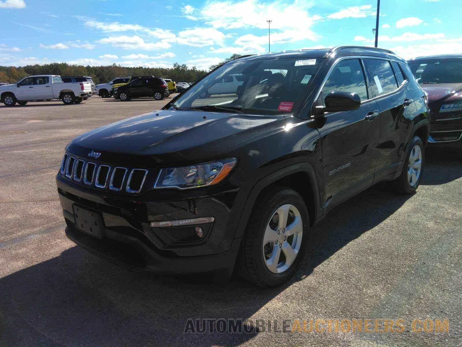 3C4NJDBB8JT307431 Jeep Compass 2018