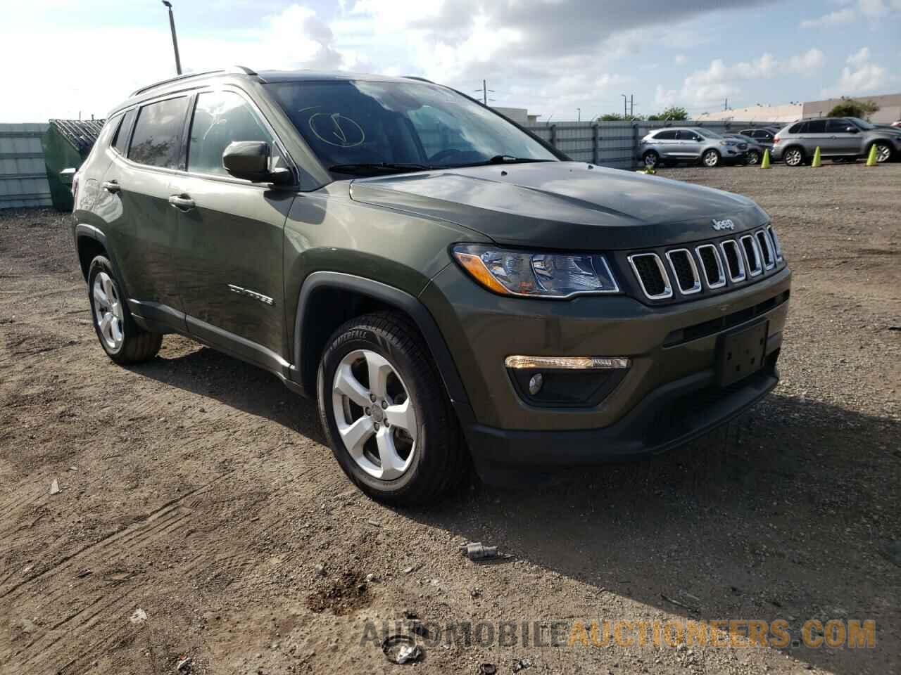 3C4NJDBB8JT360923 JEEP COMPASS 2018