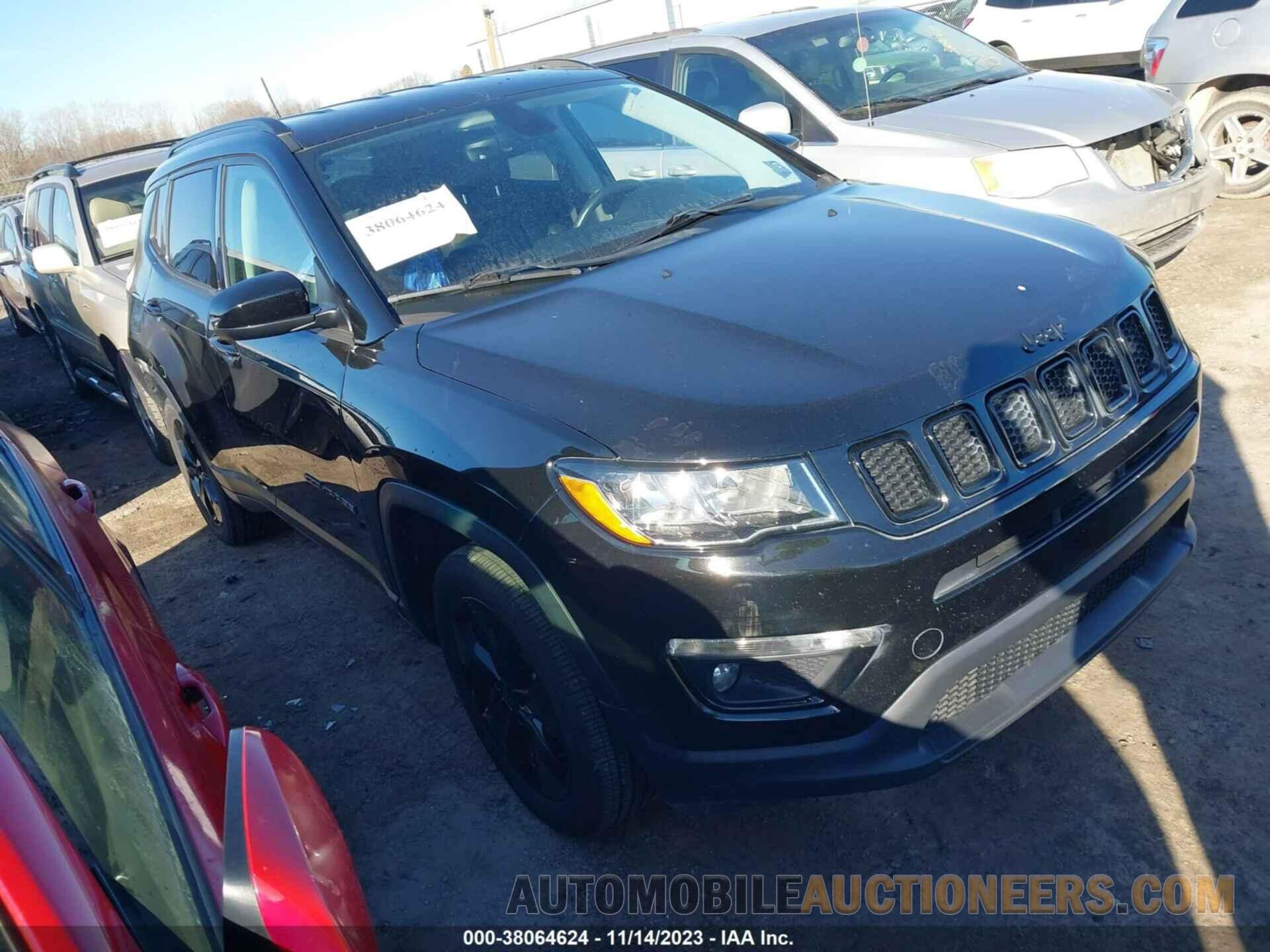 3C4NJDBB8JT395557 JEEP COMPASS 2018