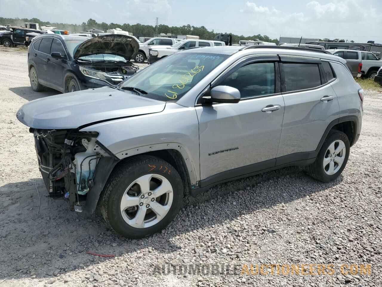 3C4NJDBB8JT418173 JEEP COMPASS 2018