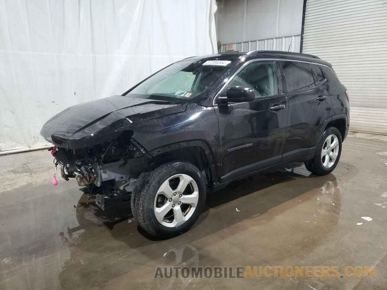 3C4NJDBB8JT418237 JEEP COMPASS 2018