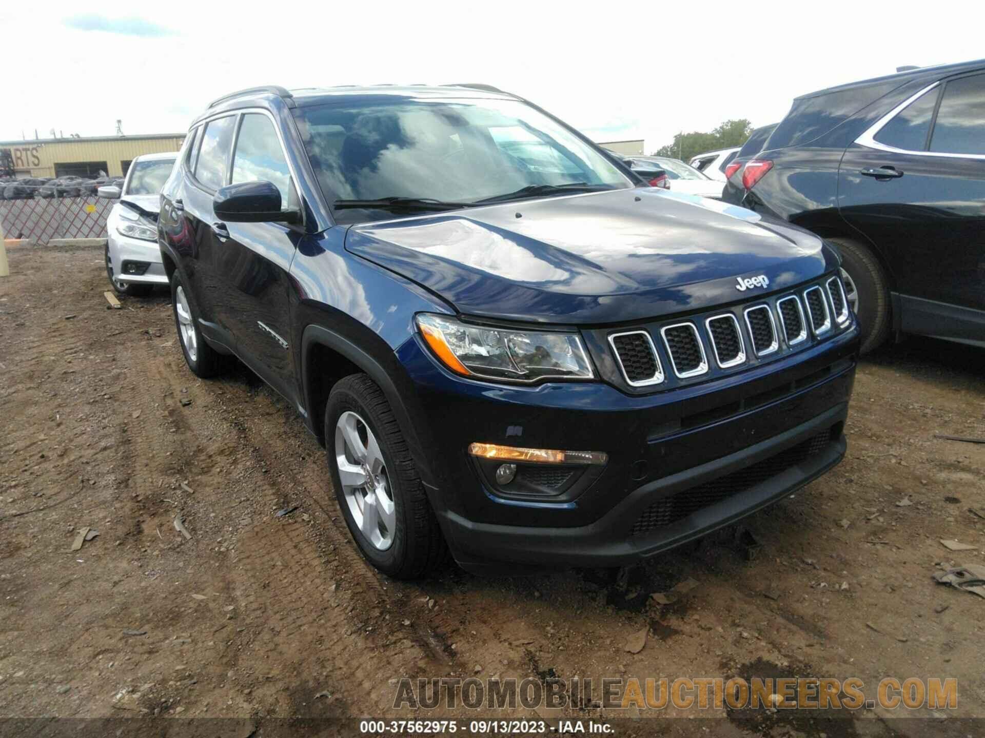 3C4NJDBB8JT418772 JEEP COMPASS 2018