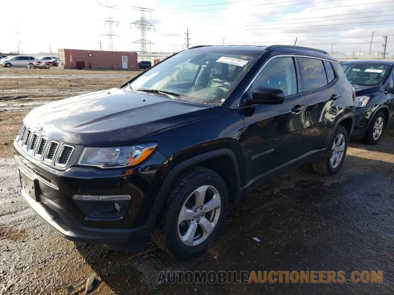 3C4NJDBB8JT436723 JEEP COMPASS 2018