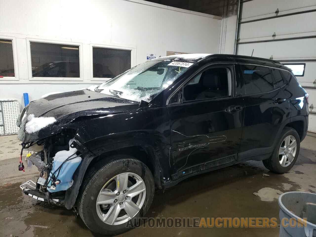 3C4NJDBB8NT161148 JEEP COMPASS 2022