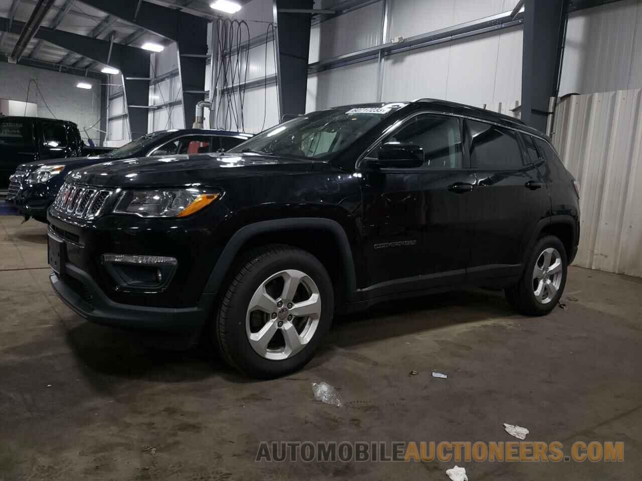 3C4NJDBB9JT115807 JEEP COMPASS 2018