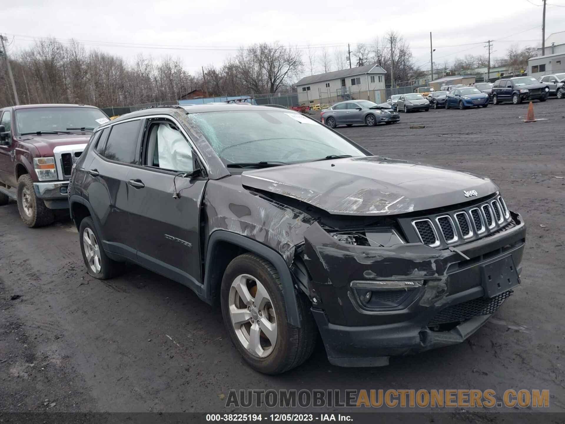 3C4NJDBB9JT283978 JEEP COMPASS 2018