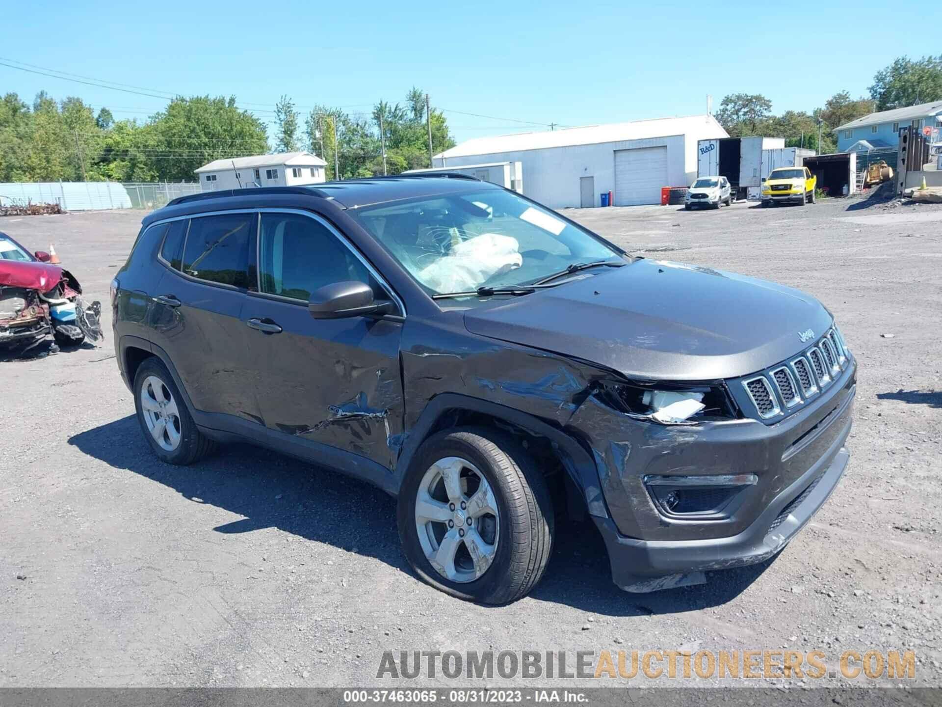 3C4NJDBB9JT402600 JEEP COMPASS 2018