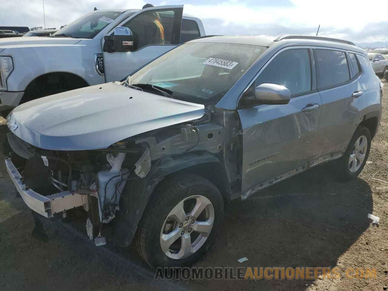 3C4NJDBB9JT403486 JEEP COMPASS 2018