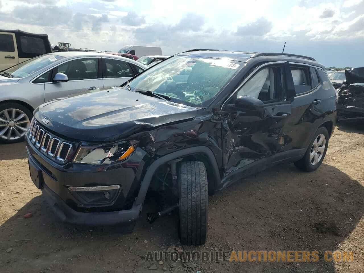 3C4NJDBB9JT403570 JEEP COMPASS 2018