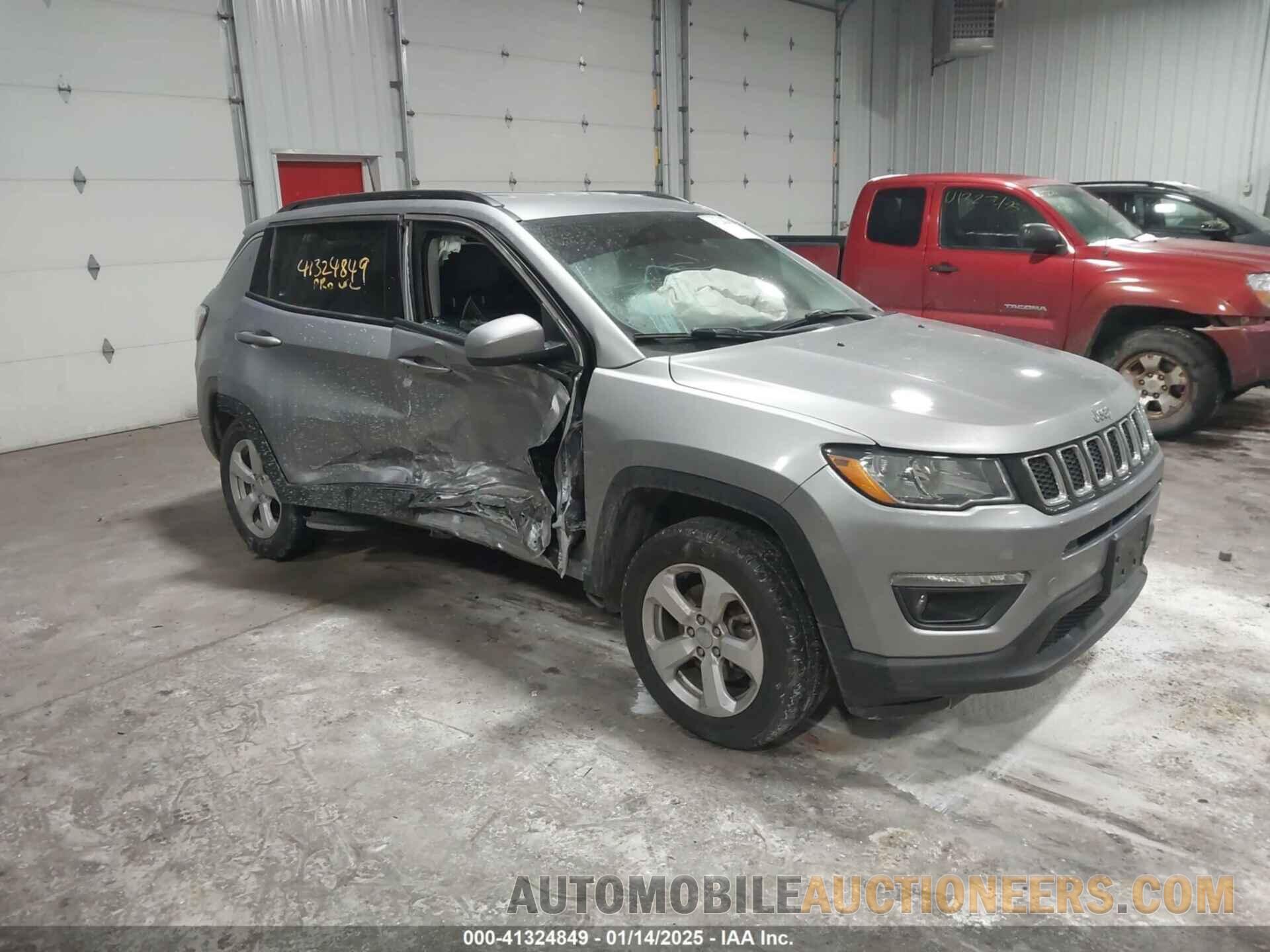 3C4NJDBBXJT232229 JEEP COMPASS 2018