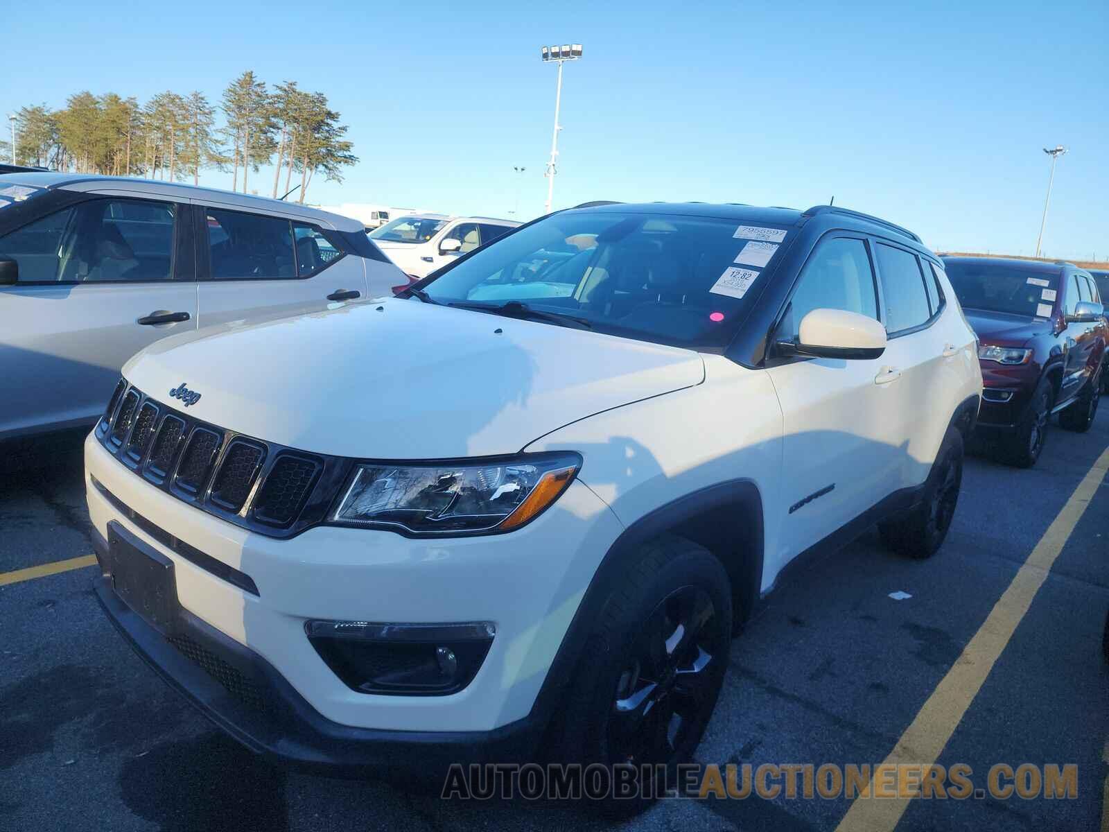 3C4NJDBBXJT301565 Jeep Compass 2018