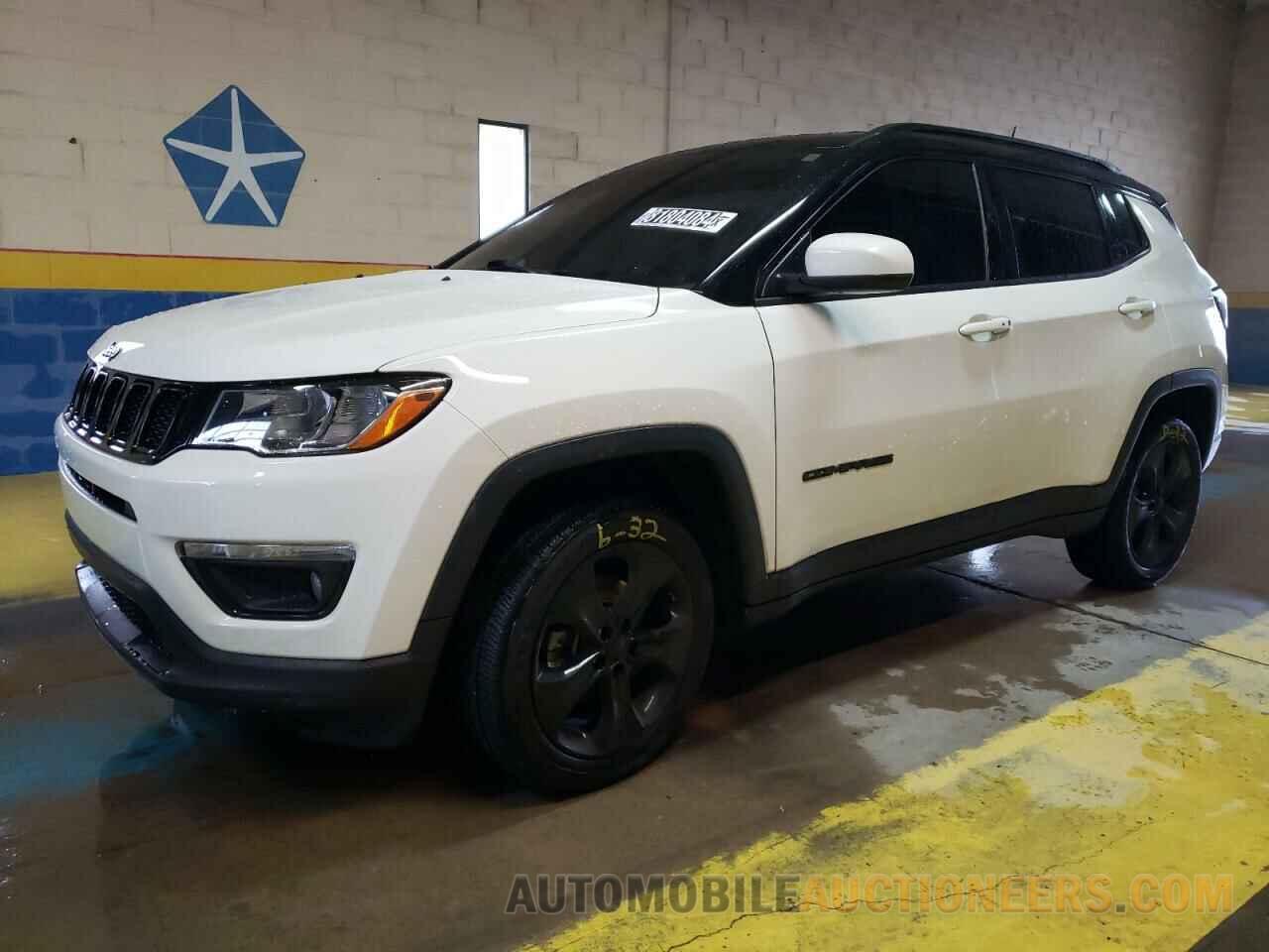 3C4NJDBBXJT499595 JEEP COMPASS 2018