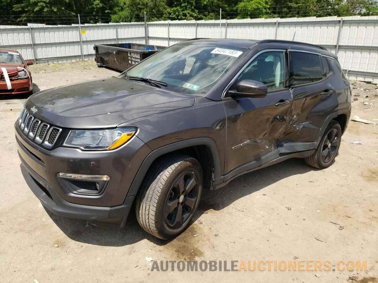 3C4NJDBBXKT806913 JEEP COMPASS 2019