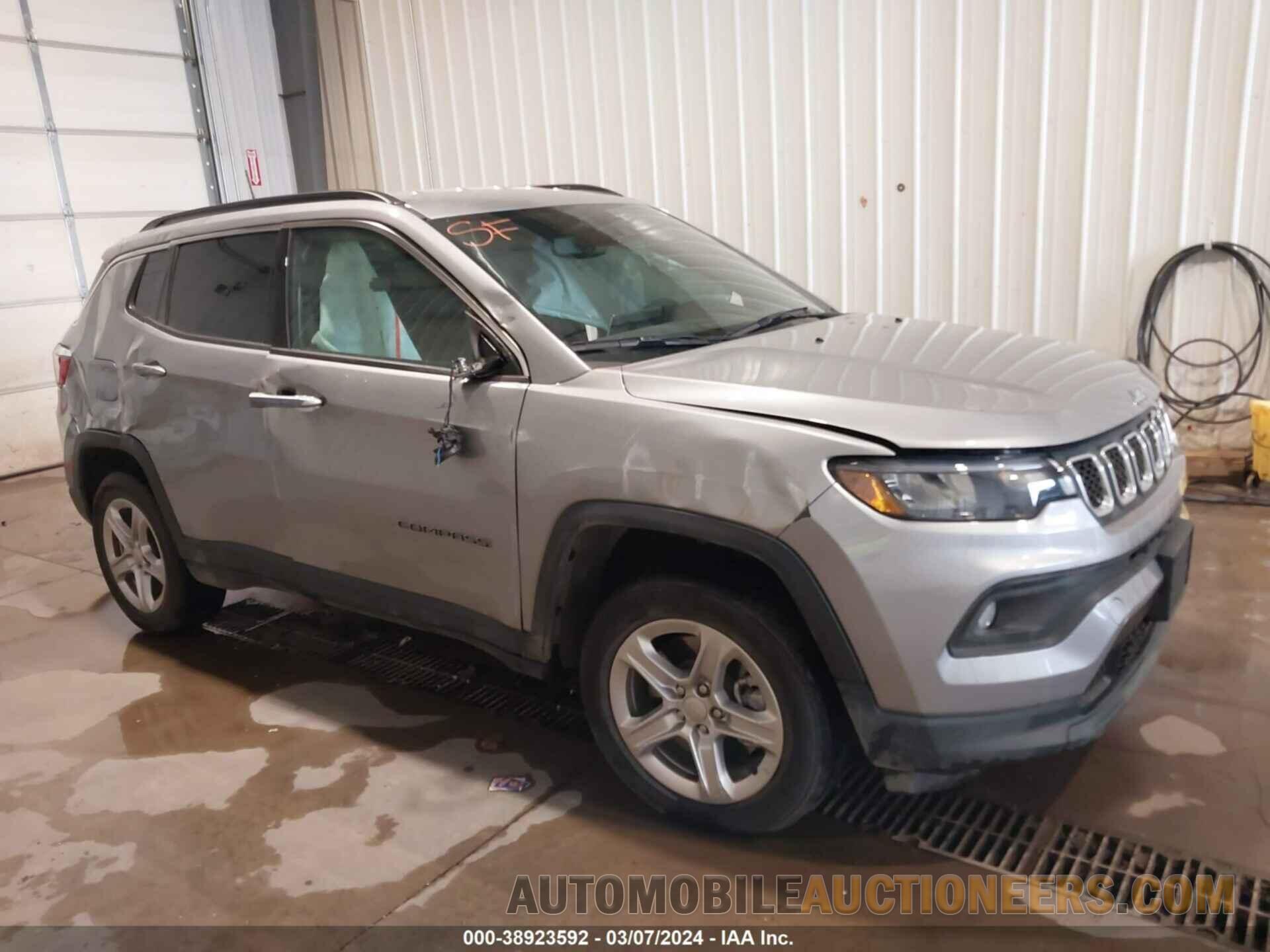 3C4NJDBN1PT519316 JEEP COMPASS 2023