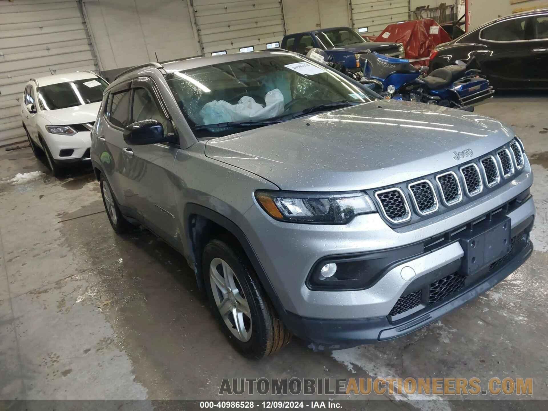 3C4NJDBN5PT542775 JEEP COMPASS 2023