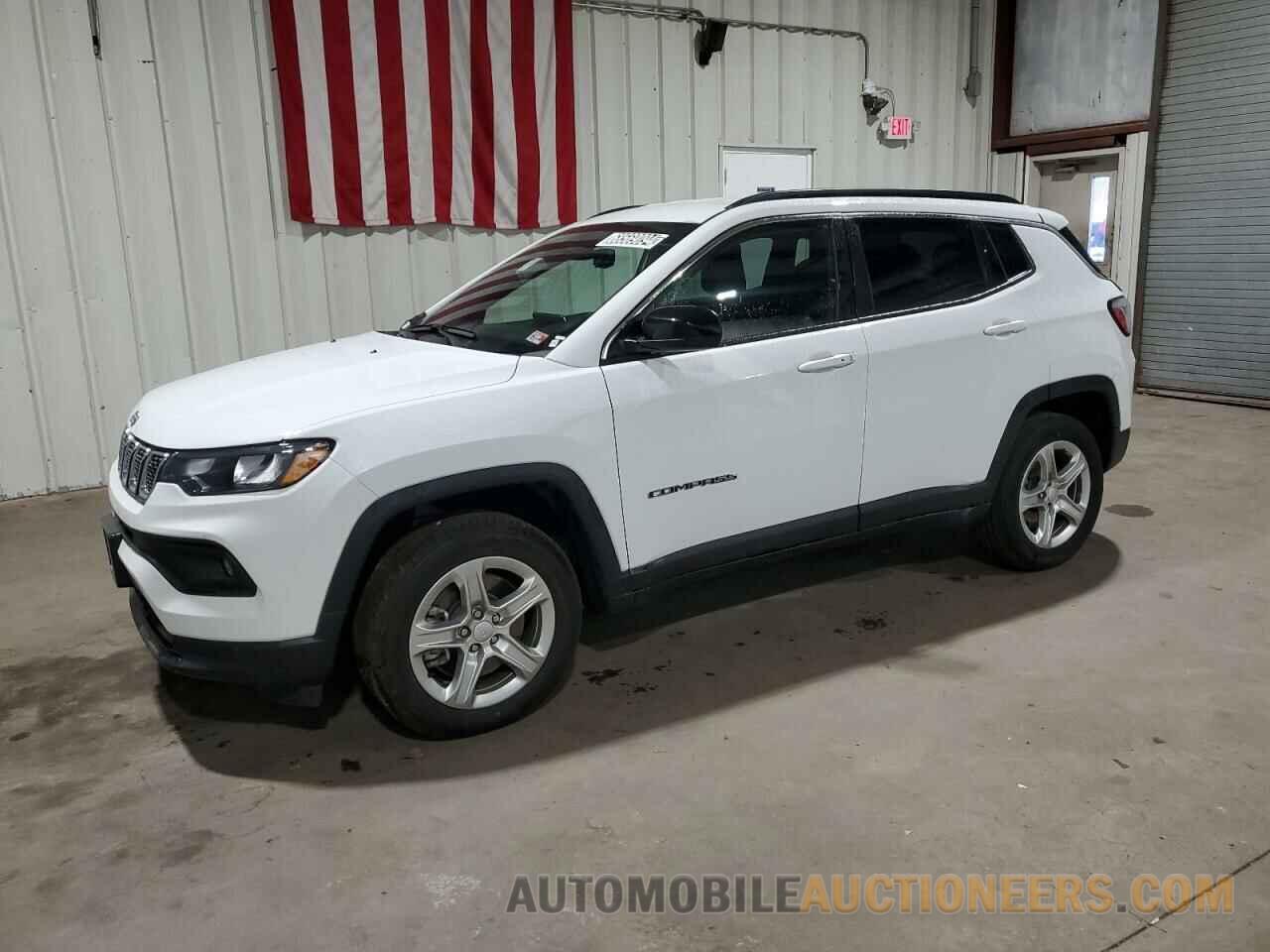 3C4NJDBN7PT552692 JEEP COMPASS 2023