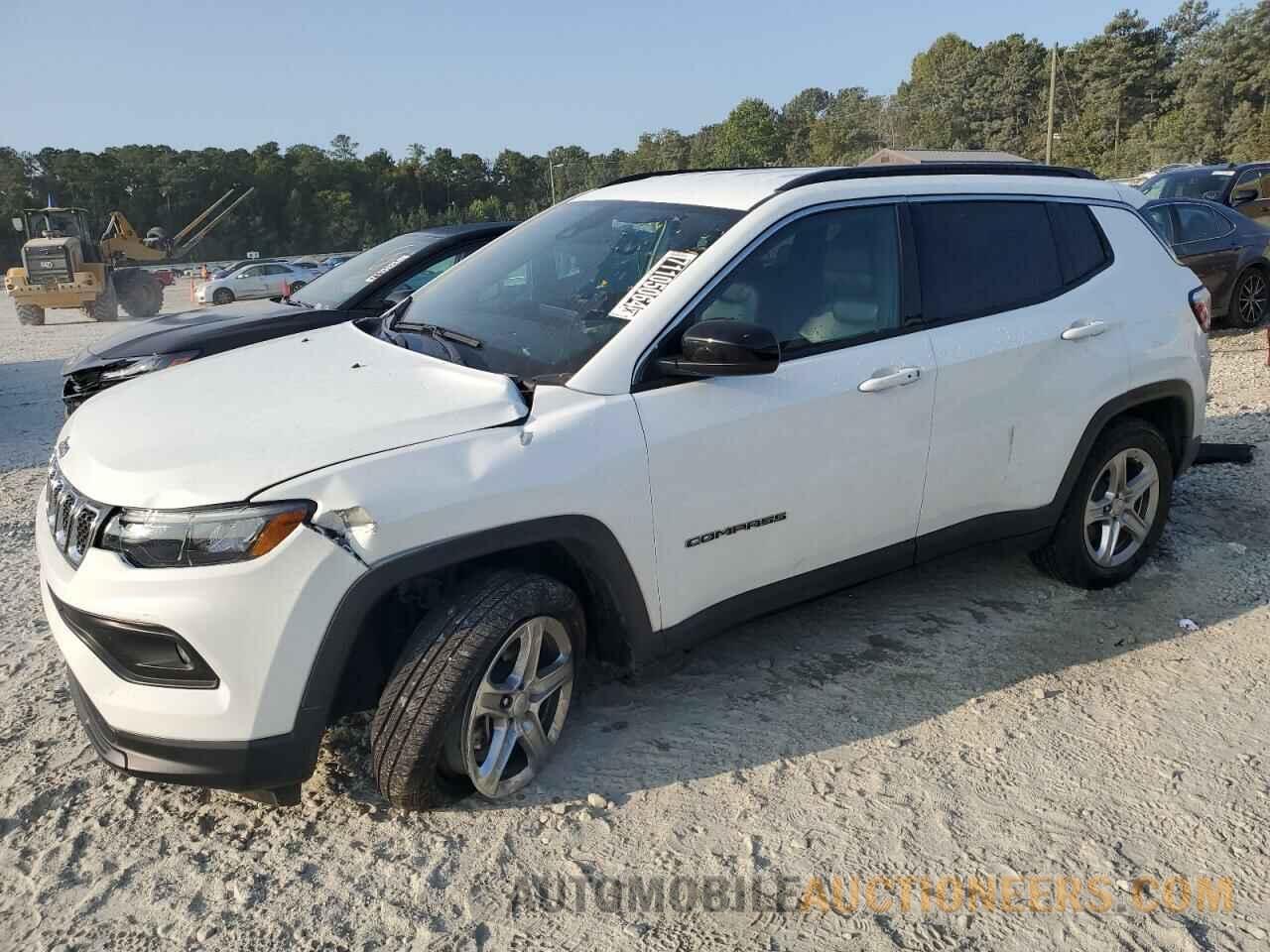 3C4NJDBN8PT563863 JEEP COMPASS 2023