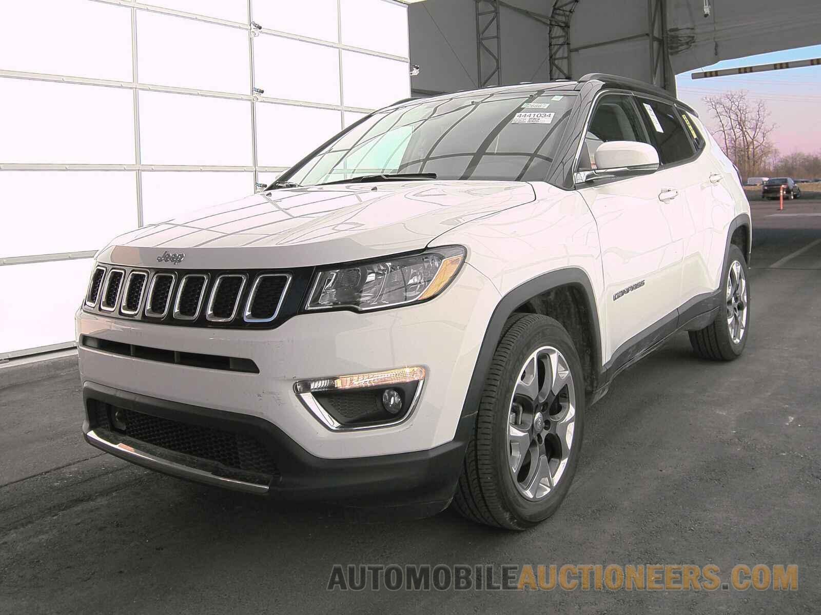 3C4NJDCB0MT550640 Jeep Compass 2021